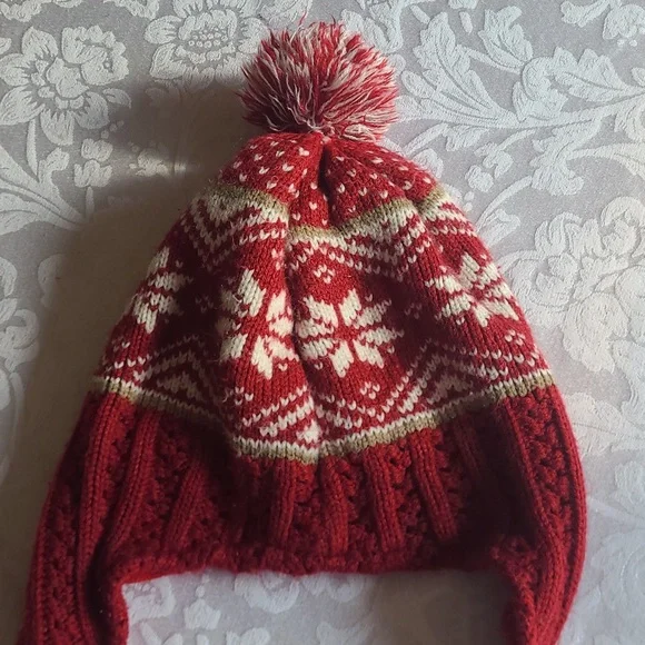 Winter hat - Picture 2 of 3